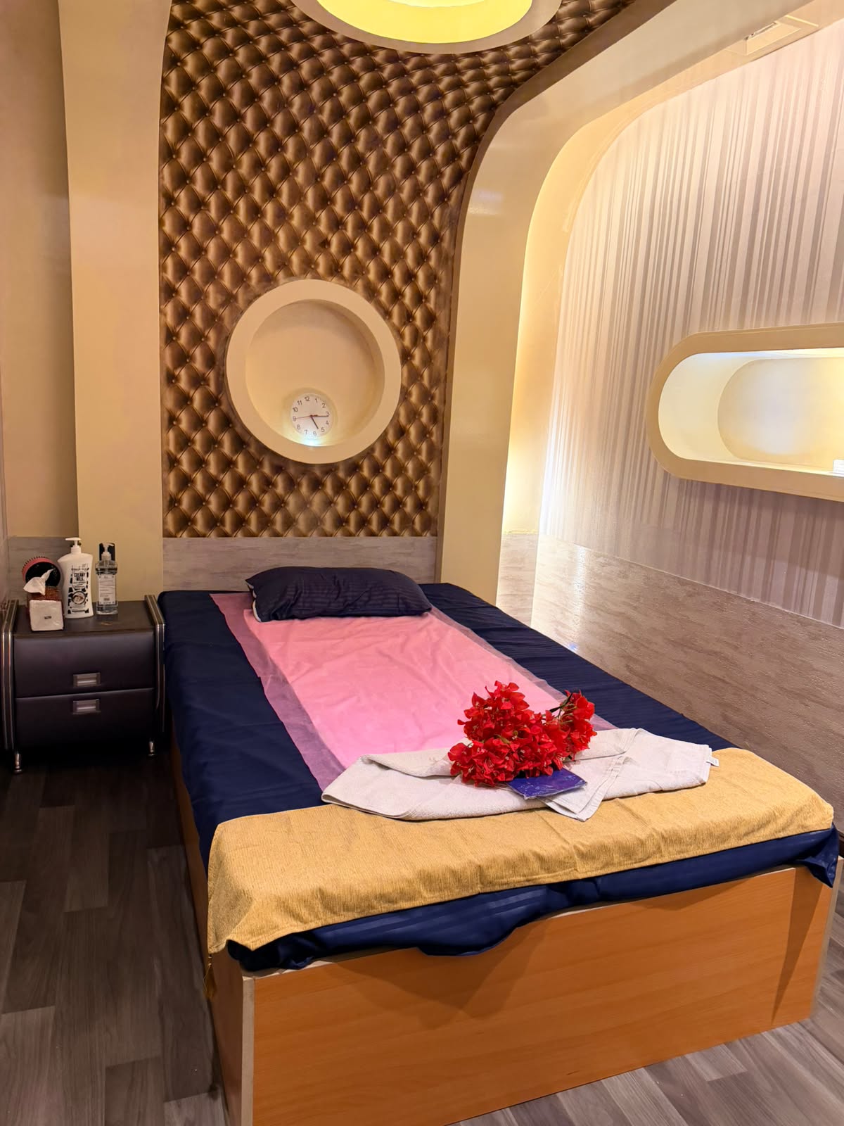Luxury Couple Treatment Suite